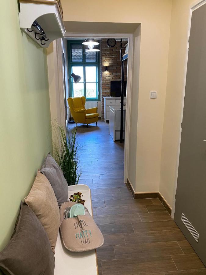 Pedal Apartman Szeged City Ngoại thất bức ảnh